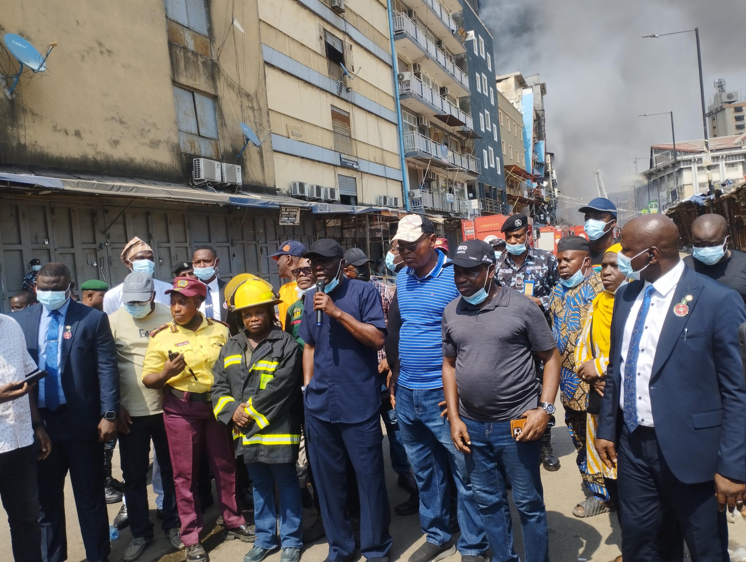 Sanwo-Olu visits scene of fire outbreak on Lagos Island, sets up probe committee