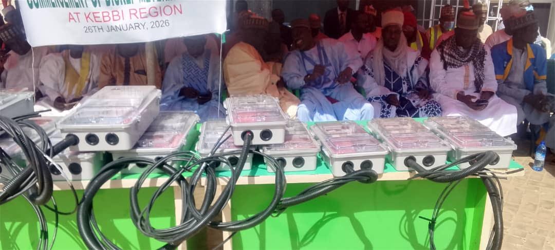 Emir Gwandu decries high electricity tariffs in Nigeria, flags off mass metering in Kebbi