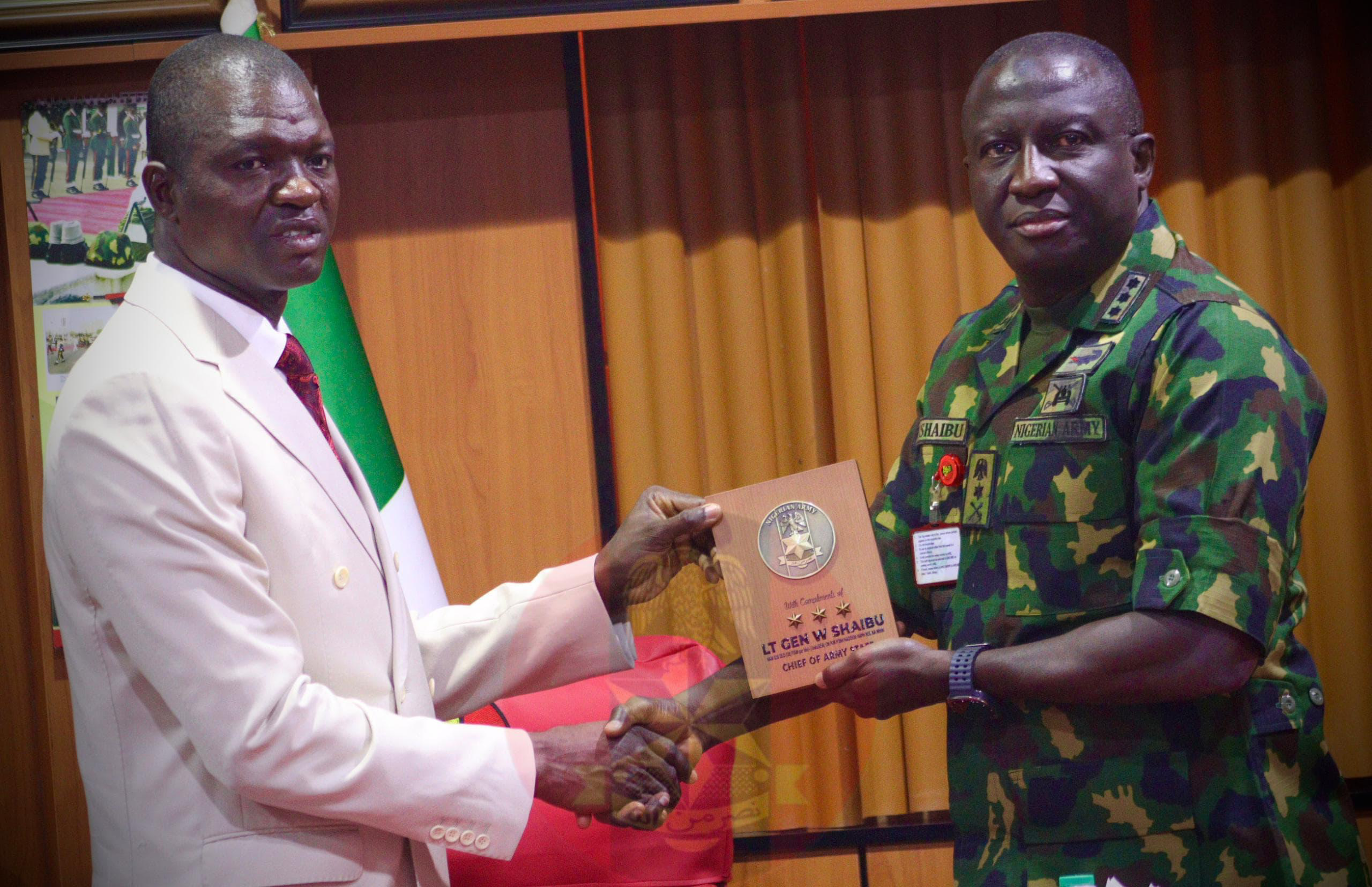 Army chief Shaibu urges timely intelligence, pledges support to civil authorities