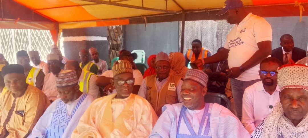 Emir Gwandu decries high electricity tariffs in Nigeria, flags off mass metering in Kebbi