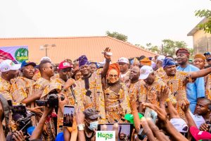 Senator Teslim Folarin