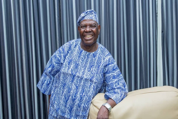 Akande-at-87
