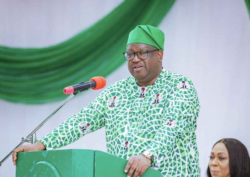 Plateau Governor Caleb Mutfwang