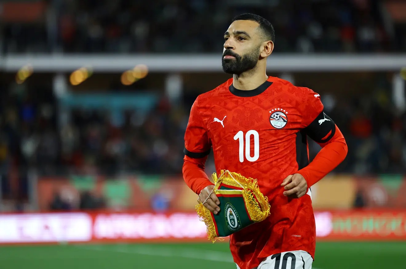 Salah urges Egypt to stay grounded