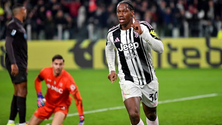 Juventus beat Napoli 3-0