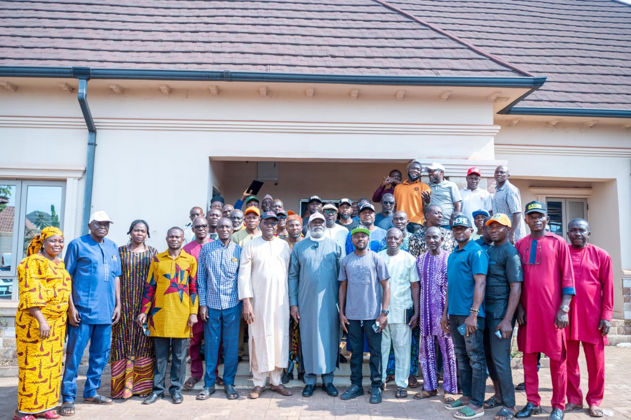 Forum of former councillors in Benue South endorses Olofu for Senate