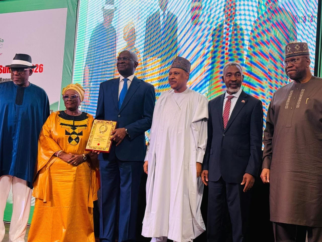 L-R: The Chairmans of Nigeria Reputation Management Group (NRMG) Board, Yomi Badejo-Okusanya, Moji Makanjuola, board member NRMG, Former Lagos State Governor and ex-Minister of Works, Babatunde Fashola, Minister of Information and National Orientation, President, Nigerian Institute of Public Relations and Member of Board, Global Alliance for Public Relations and Communication Management, Ike Neliaku, and Chairman/CEO of Channels Media Group and pioneer Chairman of the Nigeria Reputation Management Group (NRMG) Body of Advisers, at the 1st Nigeria Reputation Summit, Yar’Adua Centre, Abuja, on Tuesday, January 20, 2026