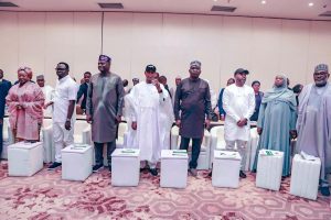 L-R: Minister of Women Affairs, Imaan Sulaiman-Ibrahim, Minister of Youth, Ayodele Olawande, National Chairman of the All Progressives Congress,  Nentawe Yilwatda, Minister of State for Works, Bello Goronyo, and other dignitaries that graced the occasion