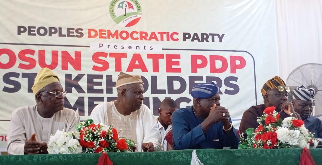 From left: former Osun SSG, Alhaji Fatai Akinbade, former PDP National Vice Chairman (Southwest), Alhaji Tajudeen Oladipo, former governor Olagunsoye Oyinlola and the state chairman, Hon. Tunde Tijani, at a stakeholders meeting held in Osogbo, on Thursday, February 12, 2026