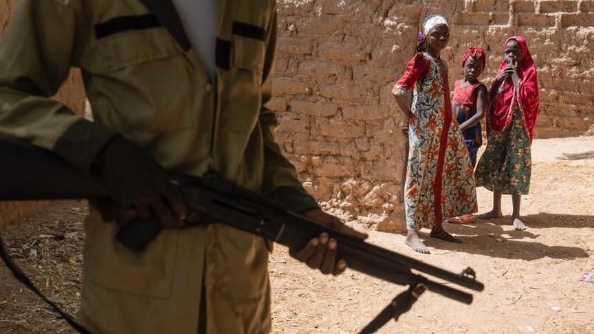 Kebbi: Suspected Lakurawa terrorists kill 34