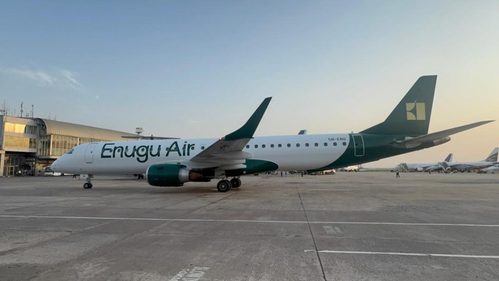 Embraer 195