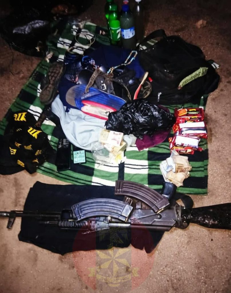 Soldiers kill 2 suspected terrorists in Ondo, recover arms