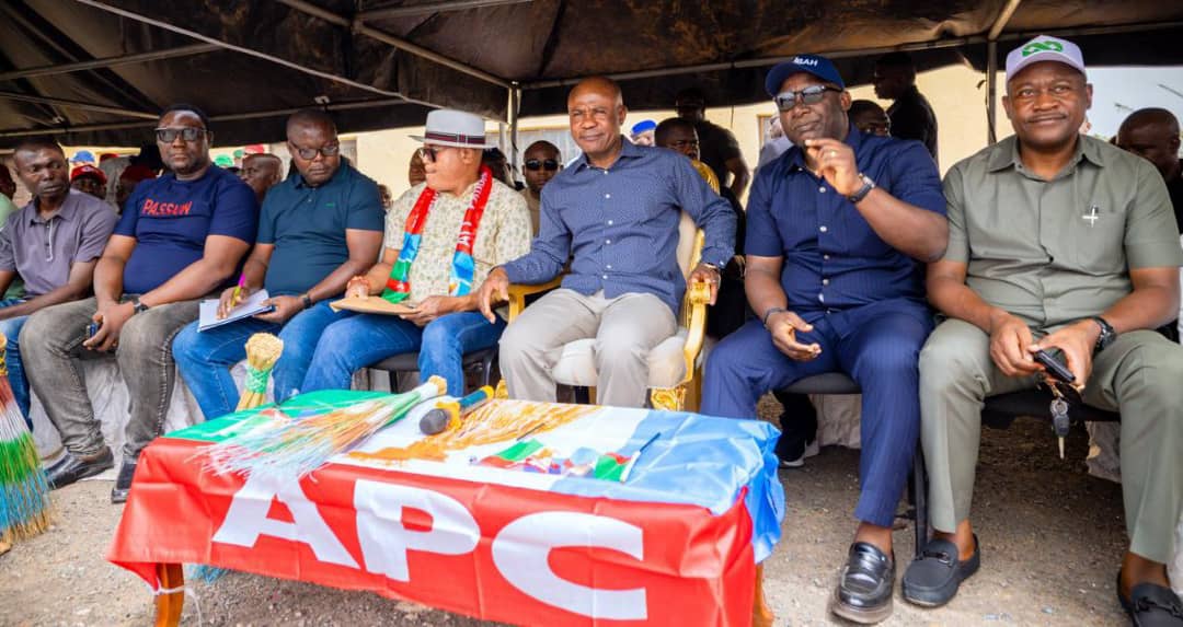 Enugu: Mbah, APC hail peaceful LG congresses, unity in Nkanu East, West