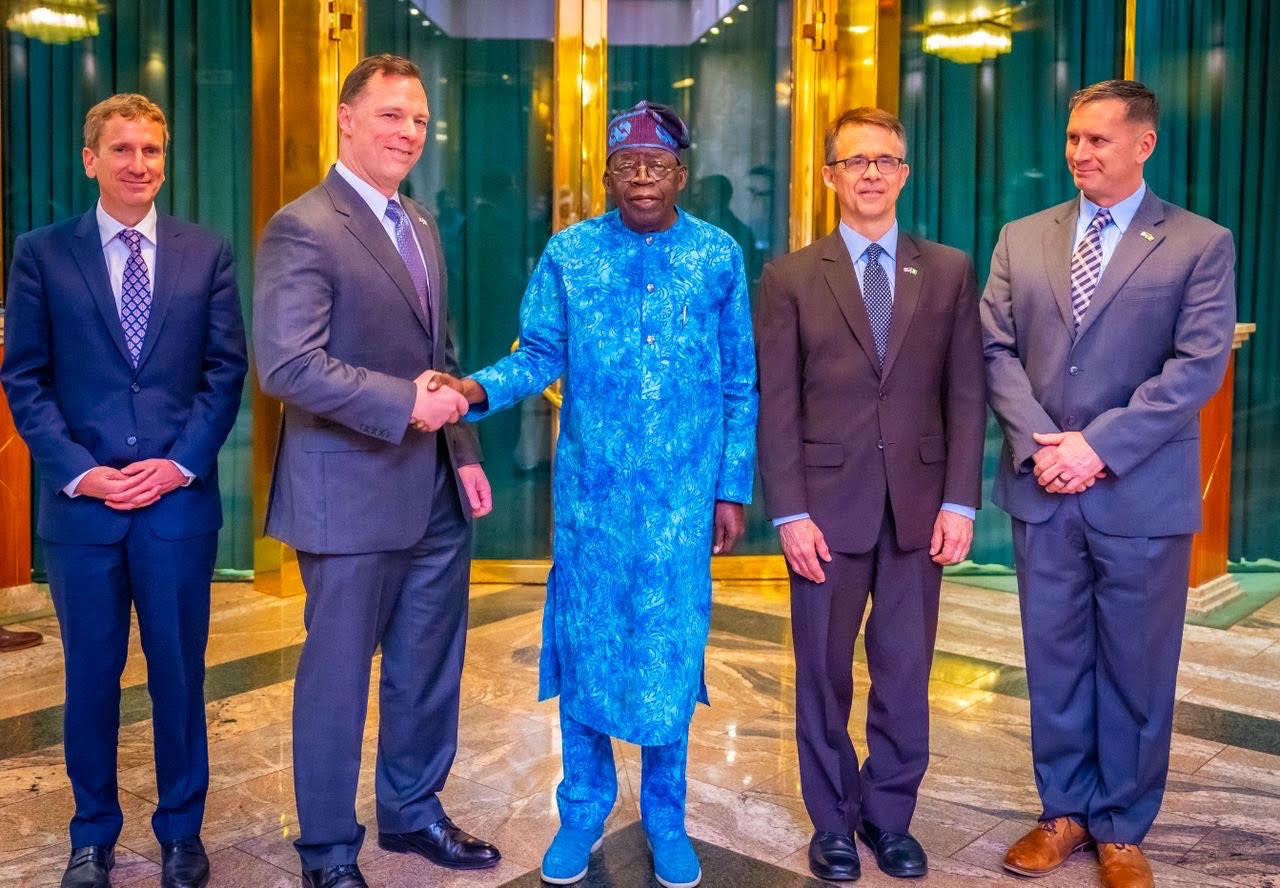 Charge D’Affairs U.S Embassy in Nigeria, Keith Heffern, Commander AFRICOM, General Dagvin Anderson, , President Bola Tinubu, Senior Foreign Policy Adviser, AFRICOM, Peter Vrooman, Command Sergeant Major Garric M. Banfield, Command Senior Enlisted Leader, United States Africa Command (AFRICOM), when the AFRICOM delegation paid a visit to President Tinubu on Sunday, 8 February 2026, in Abuja