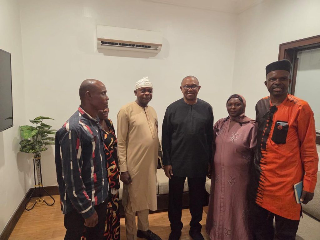 Mr. Peter Obi with the ASVAN officials, including the National President, Comrade Obijuru, at his right.