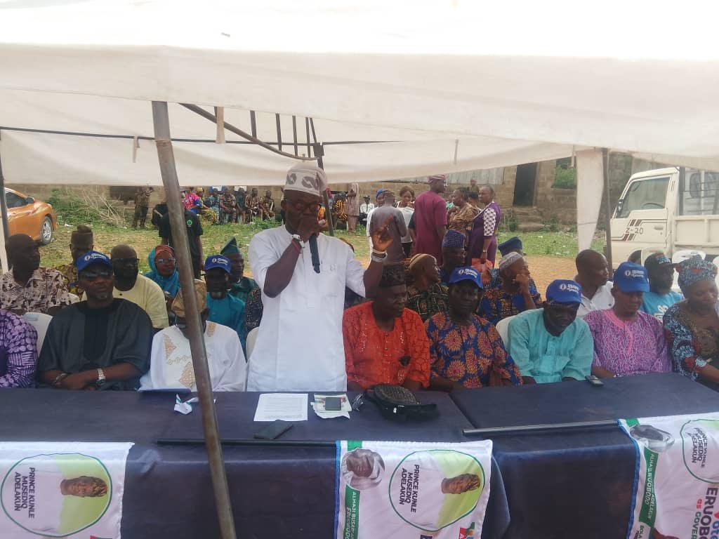 Prince Kunle Musediq Adelakun Eruobodo during declaration on Wednesday