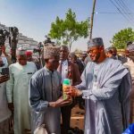 Lawal distributes fertiliser, inputs to dry-season farmers