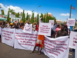 Protesters storm NASS, oppose calls to decentralise Tantita pipeline surveillance deal
