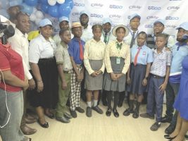 Fadare (7th from left), winner of the competition.