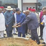Gen T.Y. Danjuma planting the unity tree at Anyaoku Institute UNIZIK with the Vice Chancellor, Prof Anyaehie and Prof Chancellor Kukoyi