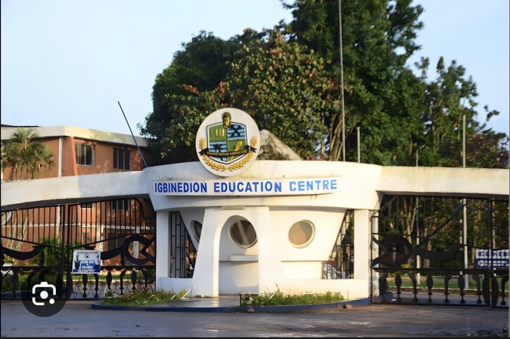 The main entrance/gate of Igbinedion Education Centre