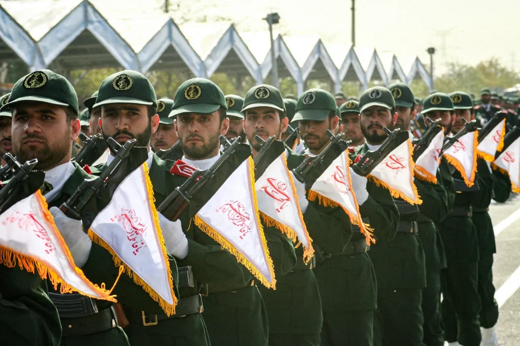 Iran guards