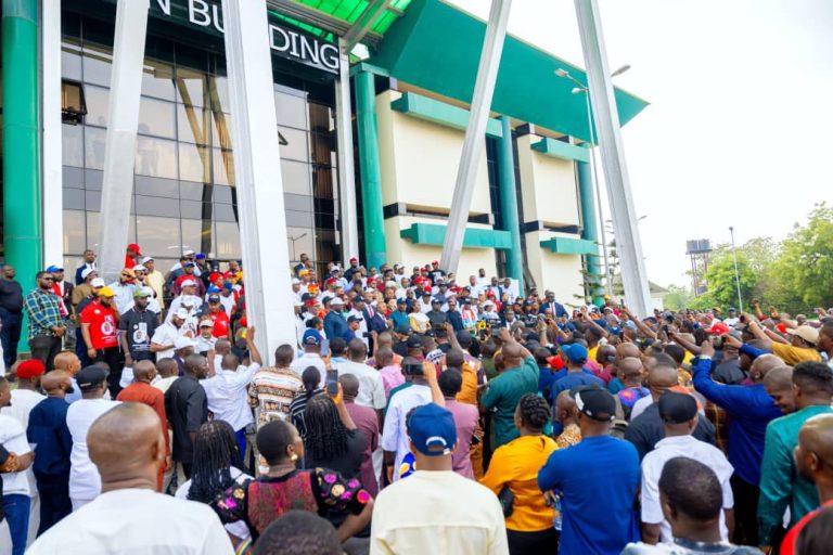 2027: Mbah urges Ndigbo to return to strategic politics, as City Boy Movement converges on Enugu