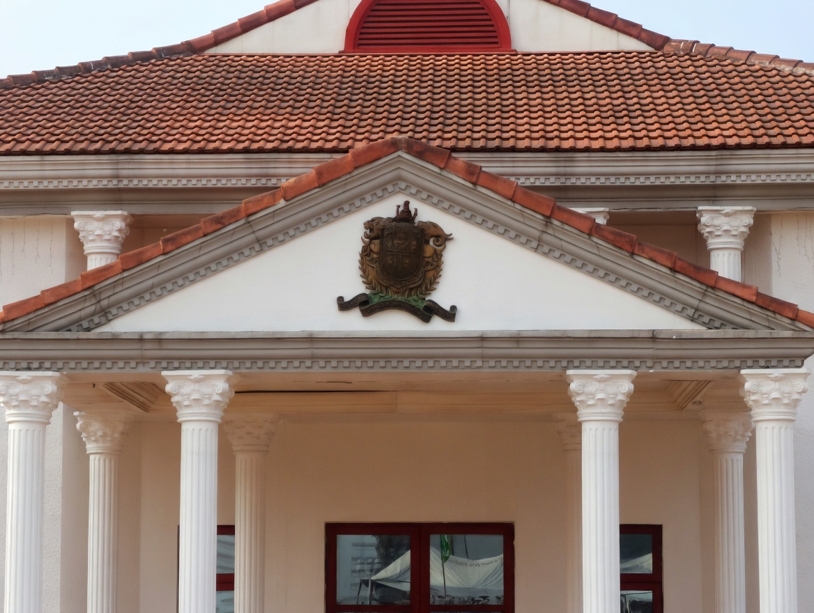 Queen faces ejection from Oba’s palace as BTC acts on influencer breach