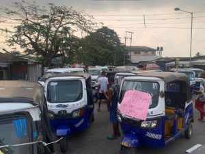 Calabar tricycle operators protest high ticket rates, taskforces