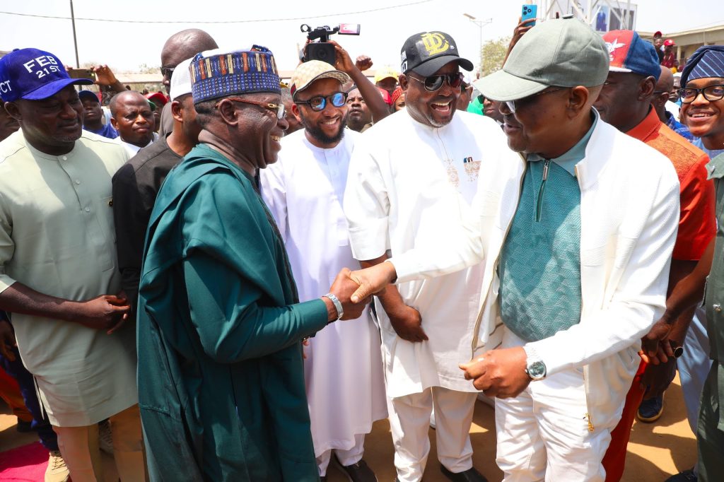 Wike promises more roads for Kuje, warns incoming chairman against ‘away leadership’