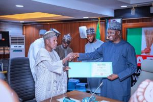 APC NWC members receive certificate of return