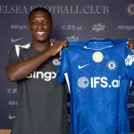 Caicedo extends Chelsea contract