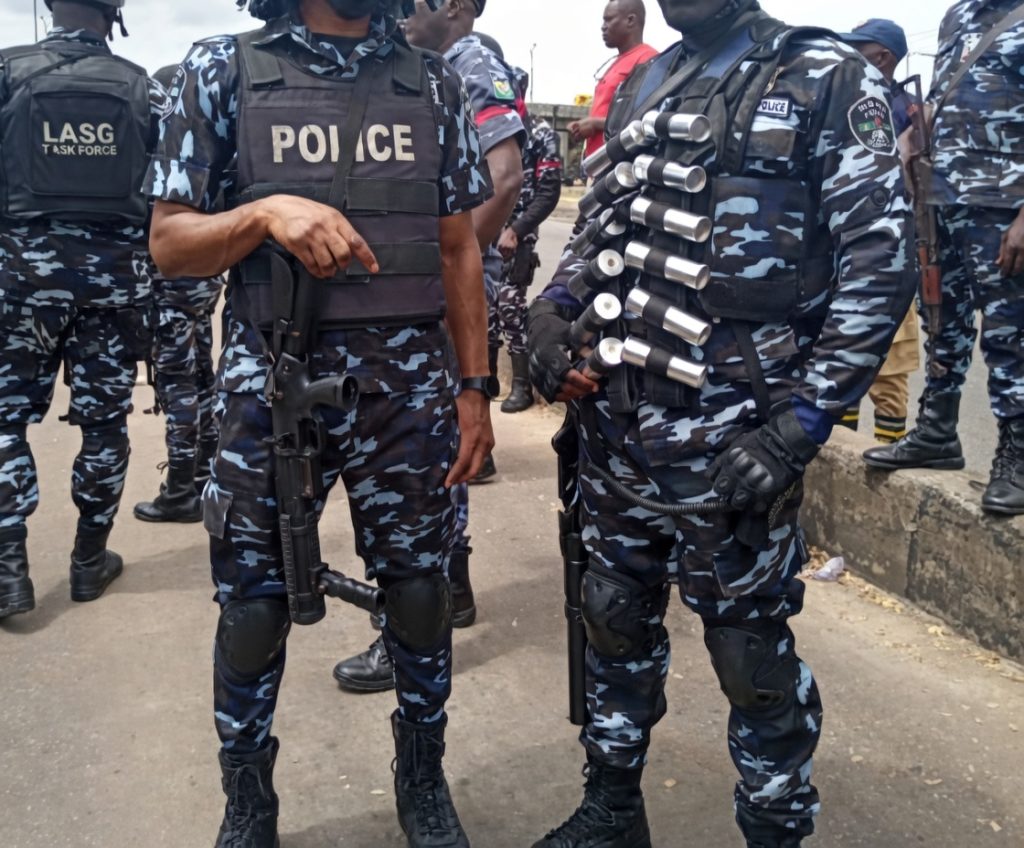 POLICE OFFICERS NIGERIA