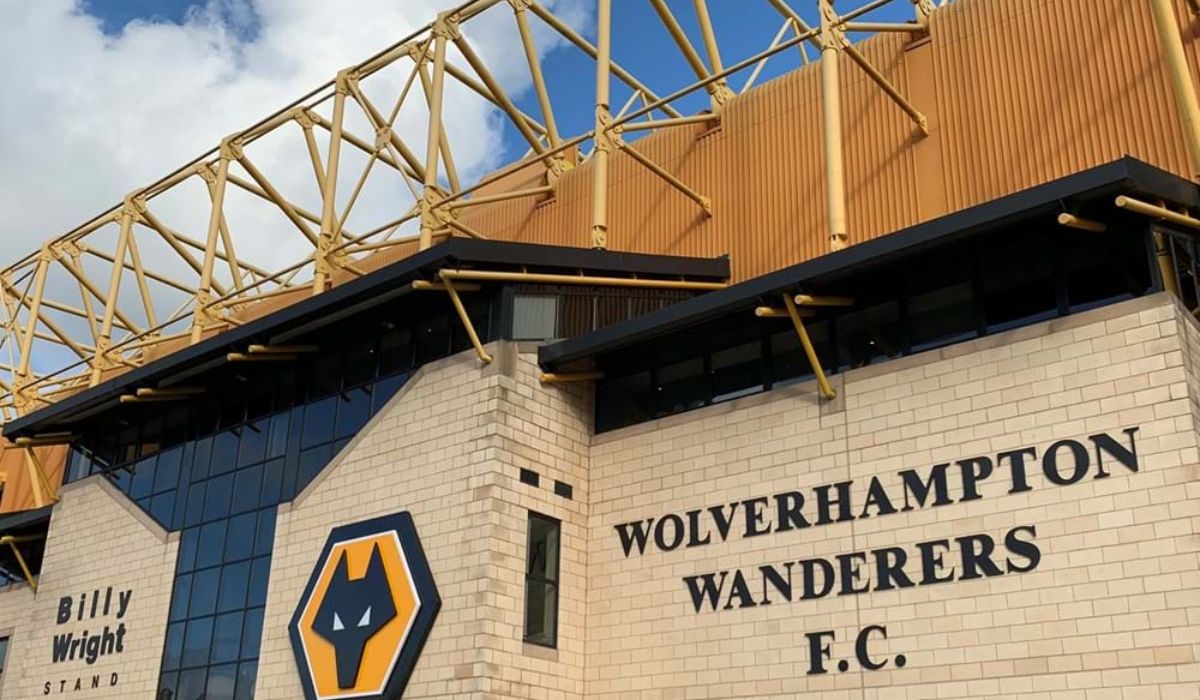 Wolves stadium