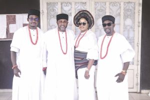 Roland Egede with siblings