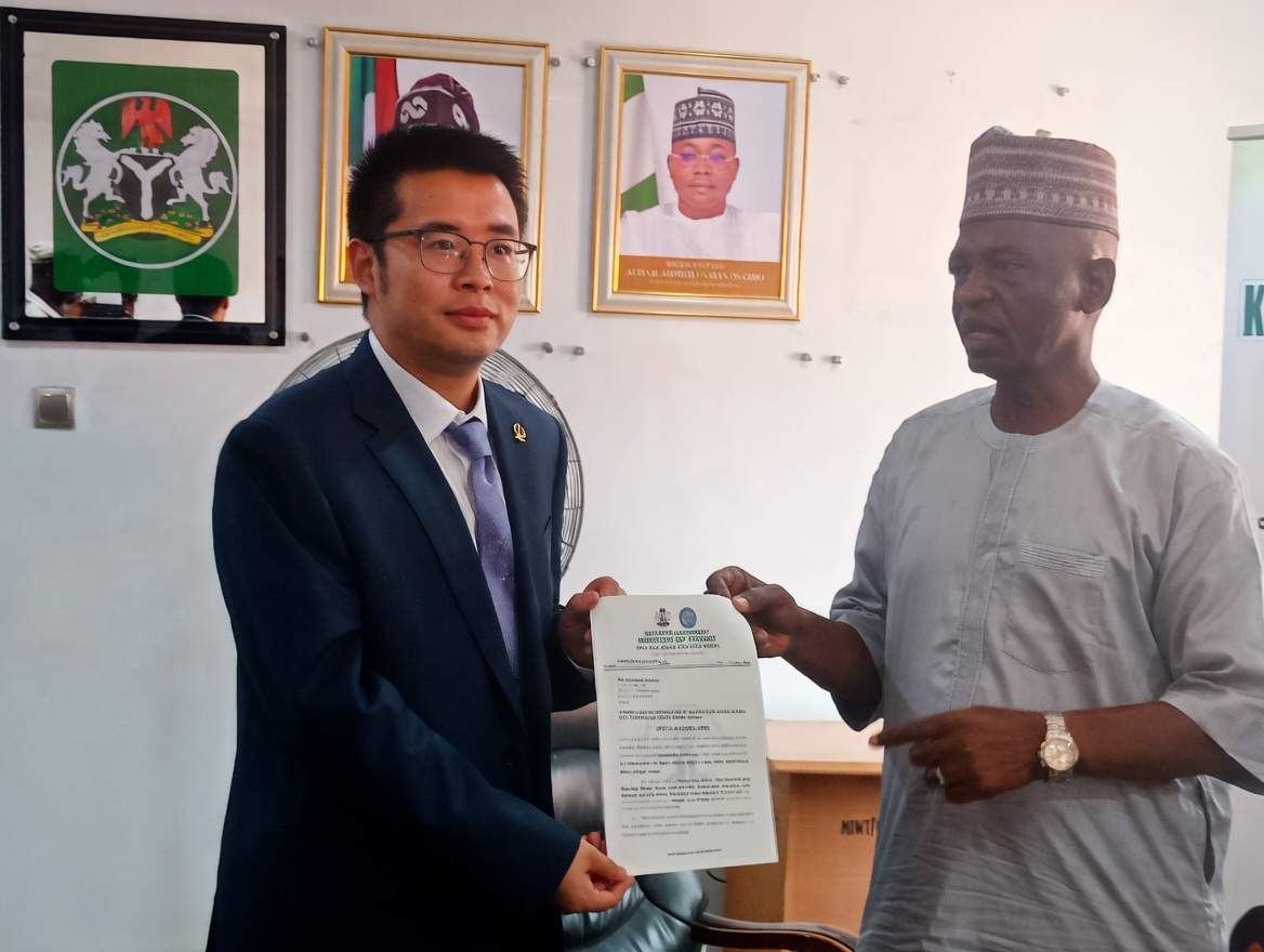 Kogi awards contract for 9 km dualisation of airport road