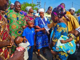 Wives and children of some of the deceased traders