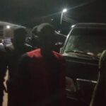 Policemen and vigilantes deployed to the scene