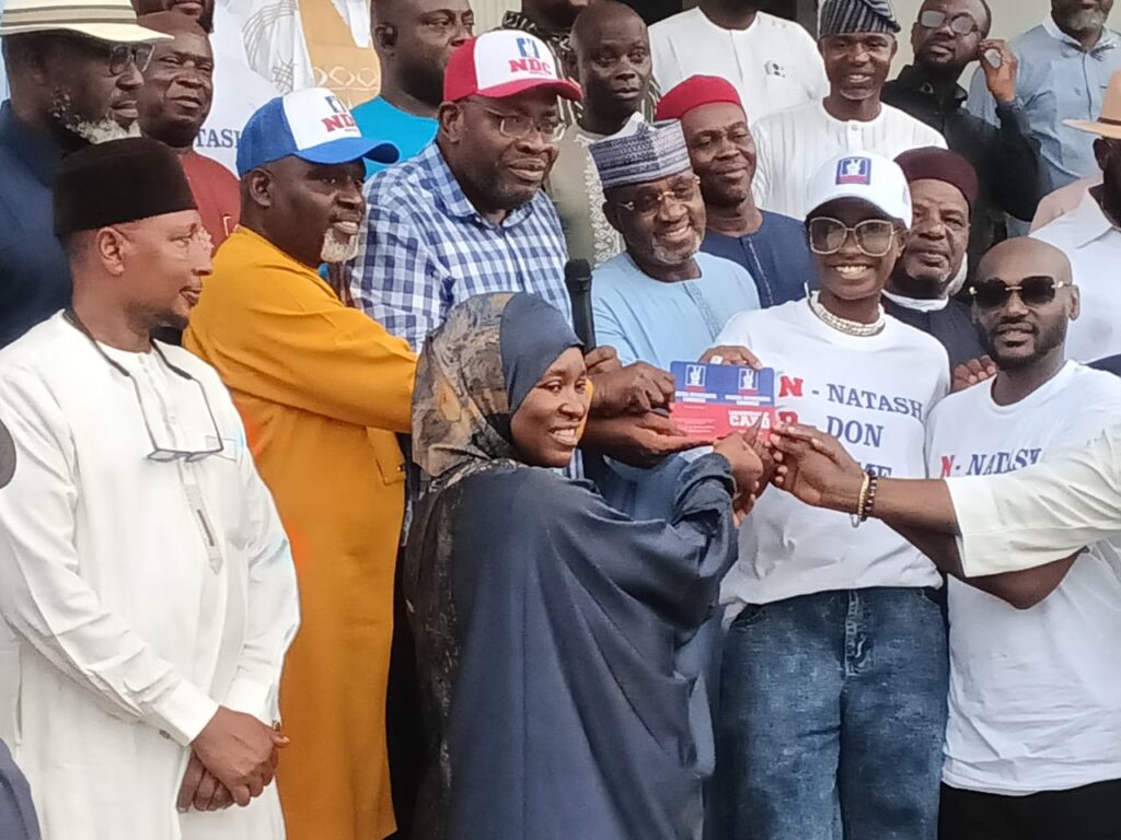 2Baba’s wife Natasha, Edo PDP lawmakers dump PDP for NDC