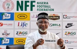 Dr.-Sanusi-during-the-Draws-ceremony