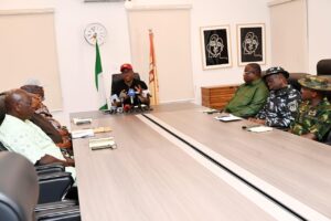 Makinde in a security meeting