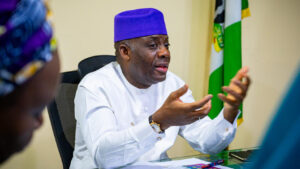 Tunji Alausa