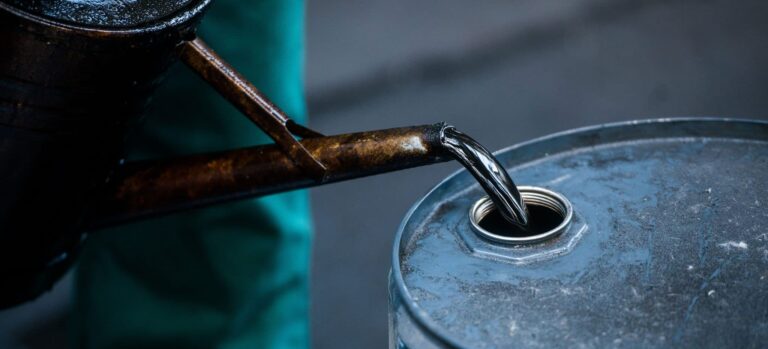 CRUDE OIL BARREL
