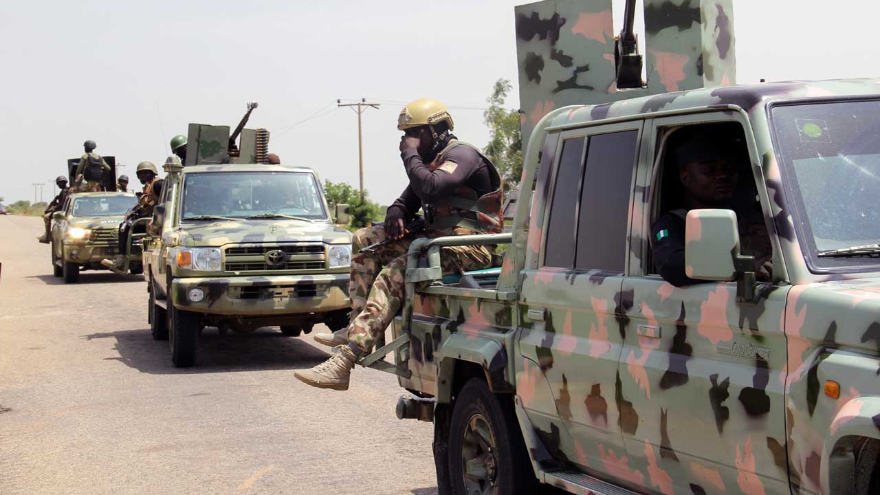 Insecurity: FG plans military patrols on highways
