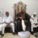 Oluyede (second left), Olukere of Ikere-Ekiti, Oba Ganiyu Ayodele Obasoyin (In green attire), PDP’s Deputy gov, Deji Ogunsakin (right)and Oluyede’s wife, Dr Kemi