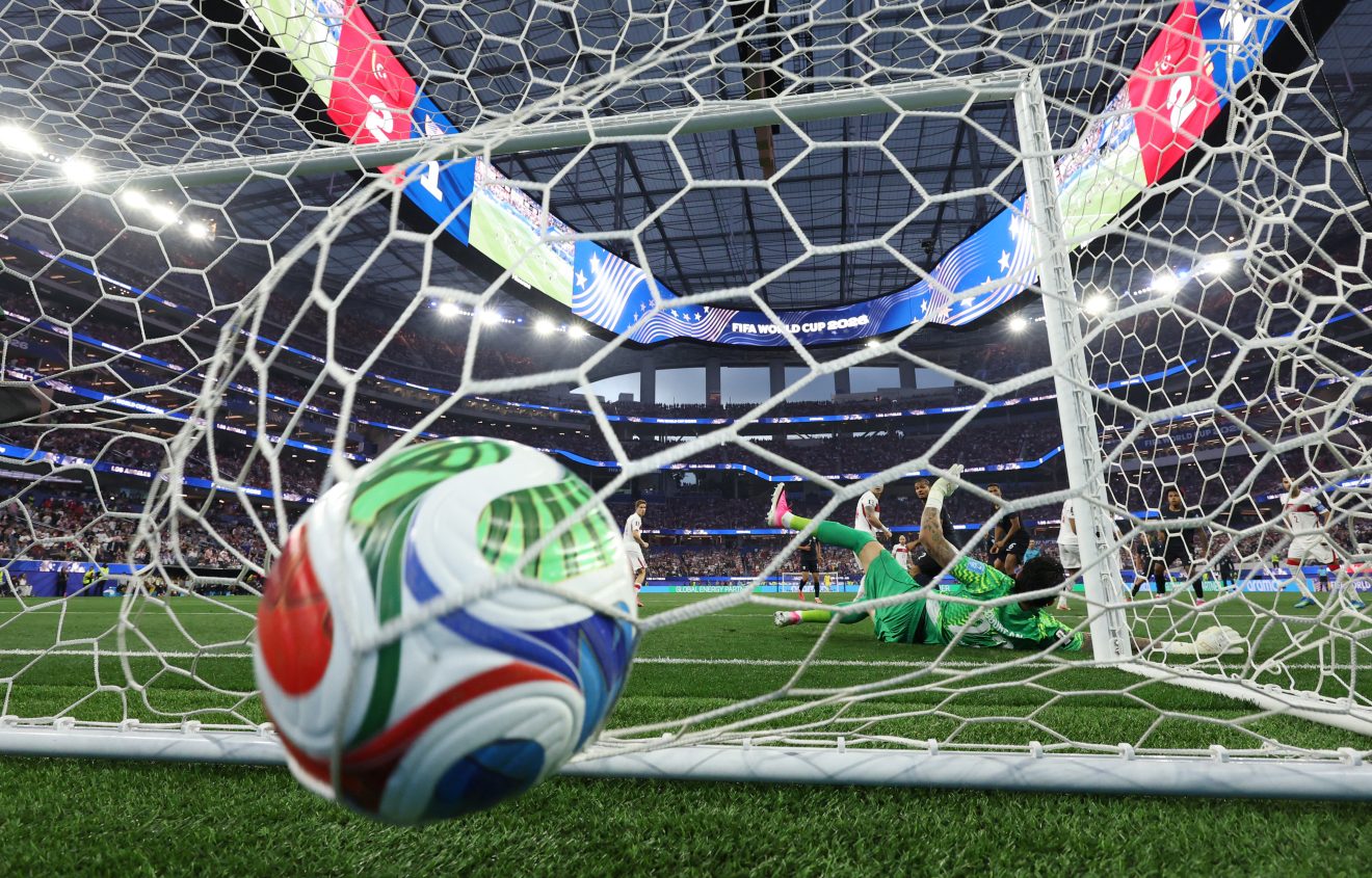 2026-06-26T043058Z_2120392120_UP1EM6Q0CJL2Z_RTRMADP_3_SOCCER-WORLDCUP-TUR-USA-1320×845