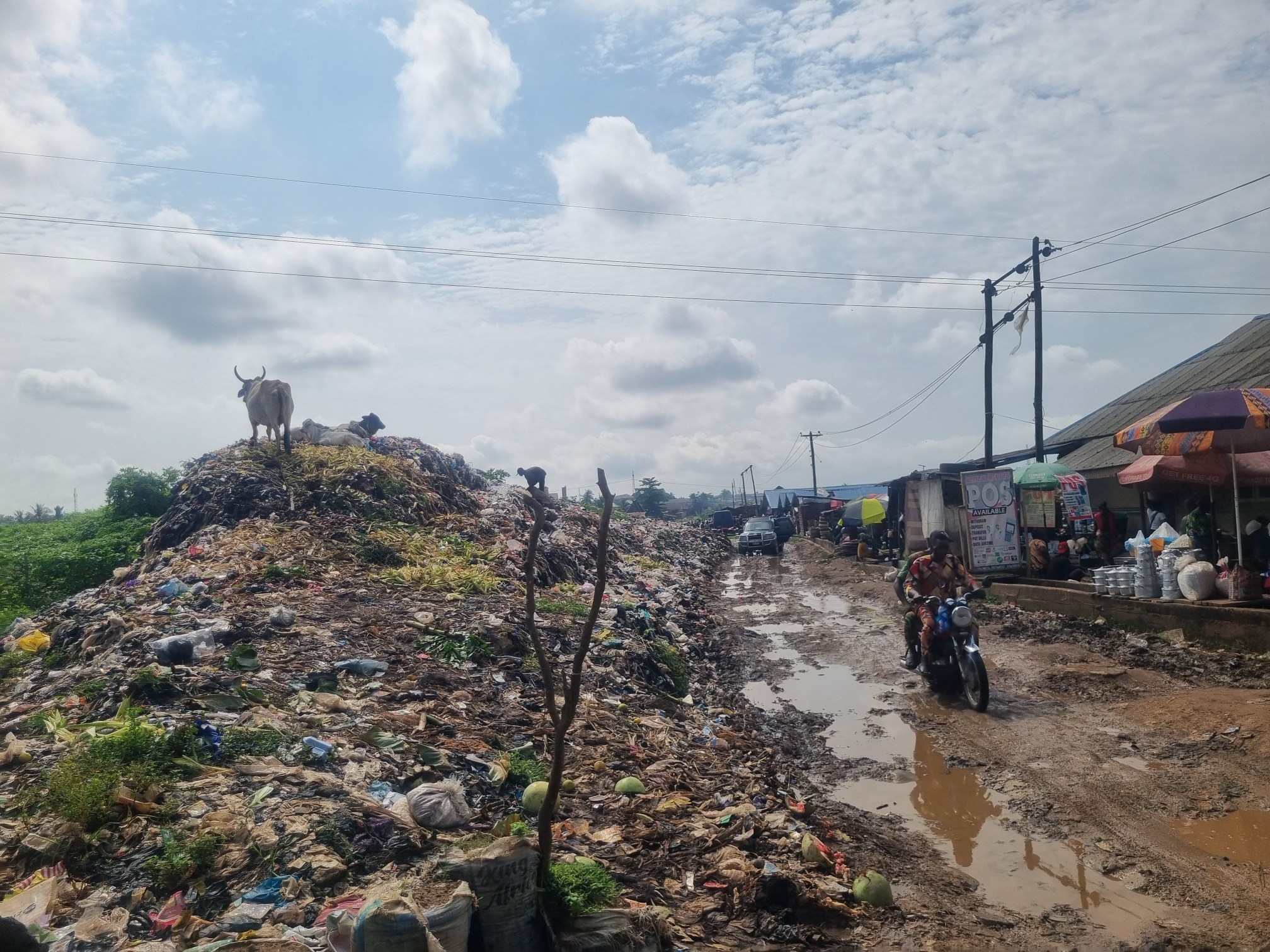 Residents protest Ifo dumpsite over health concerns
