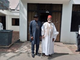 ‘He had assault rifles, APCs around him, yet said no’: Jonathan hails Abdulsalami for stabilising Nigeria’s democracy