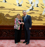 Chinese Foreign Minister, Wang Yi (r), with Candidate for the position of United Nations Secretary-General, Michelle Bachelet in Beijing, China