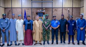 FG asks Nigerians, media, security agencies to unite against terrorism